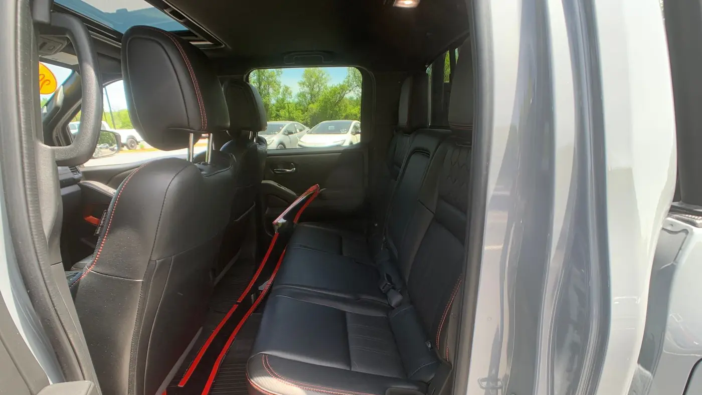 2023 Nissan Frontier S