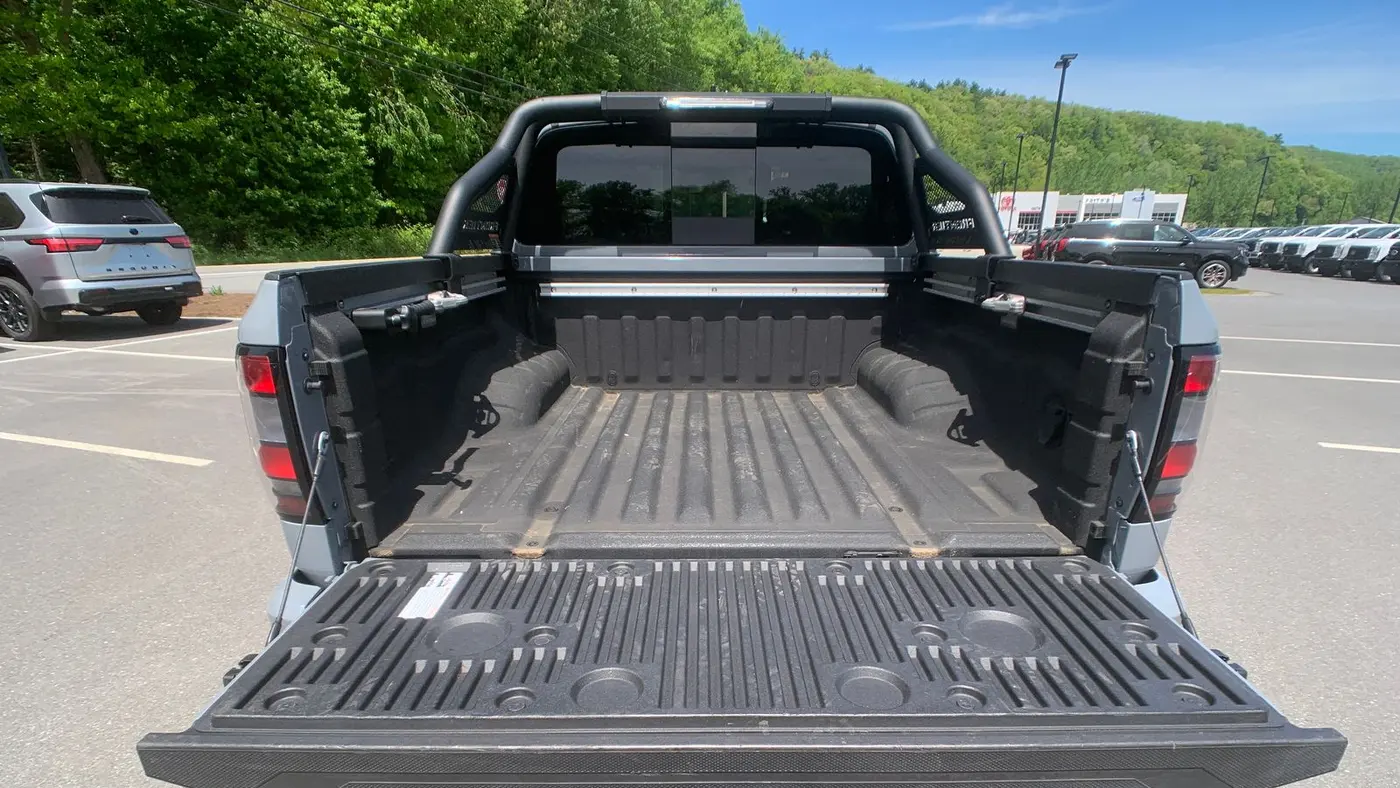 2023 Nissan Frontier S