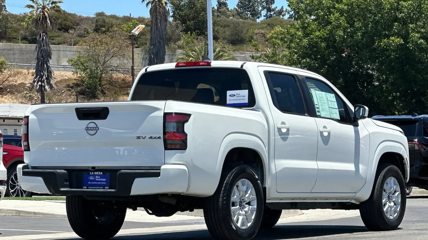 2023 Nissan Frontier S