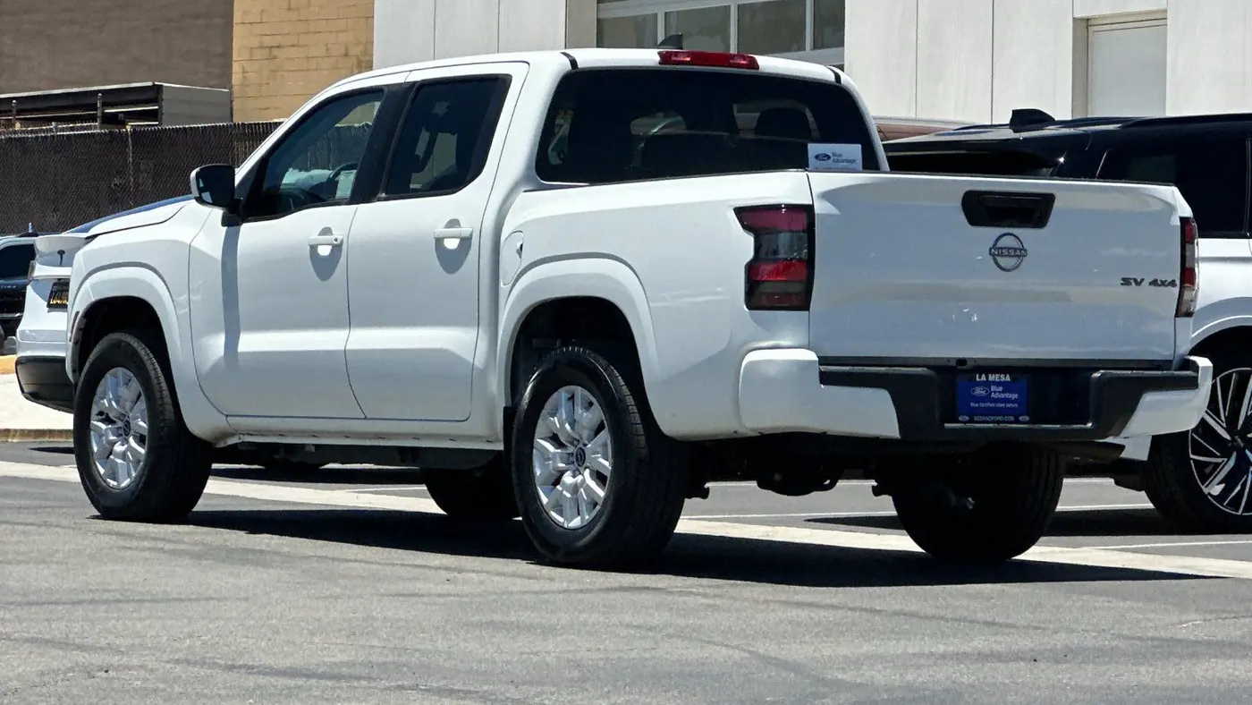 2023 Nissan Frontier S