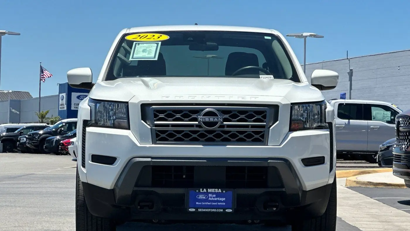 2023 Nissan Frontier S