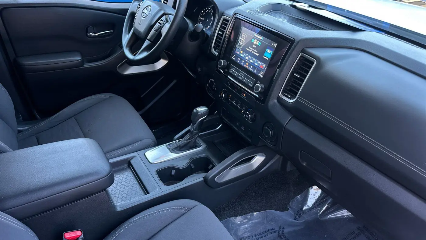 2023 Nissan Frontier S