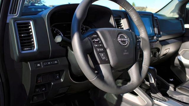 2024 Nissan Frontier S