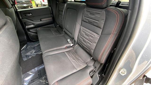 2024 Nissan Frontier S