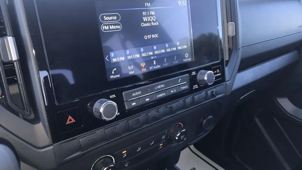 2025 Nissan Frontier S