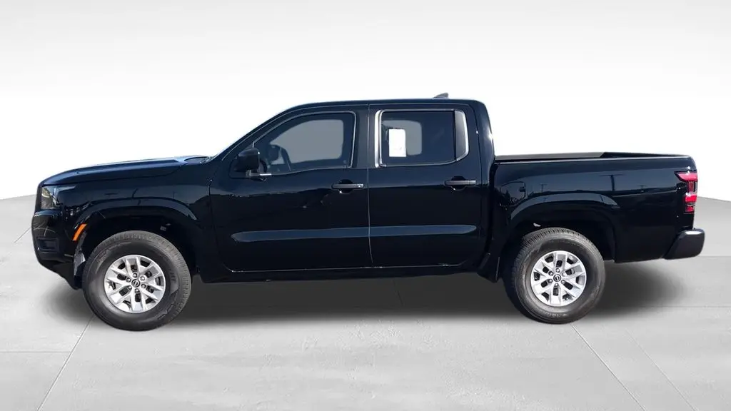 2025 Nissan Frontier S