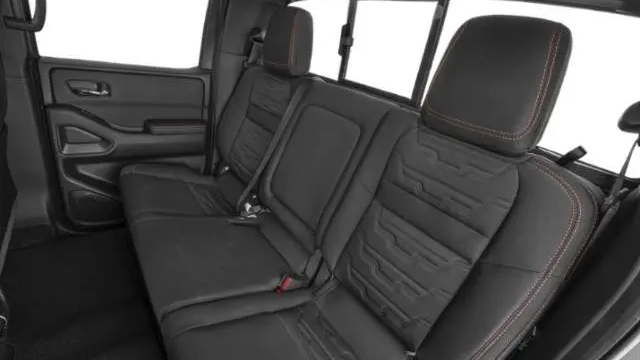 2025 Nissan Frontier S