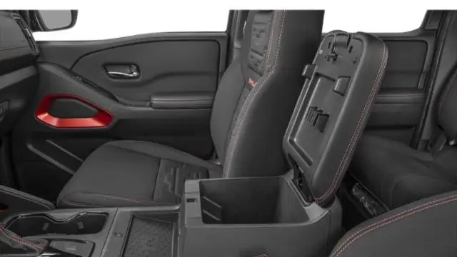 2025 Nissan Frontier S