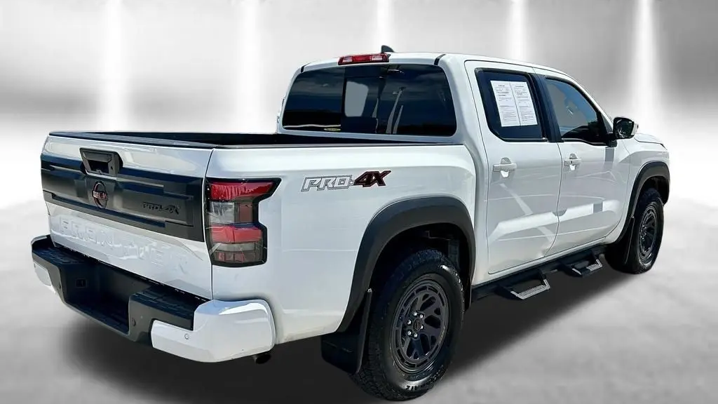 2025 Nissan Frontier S