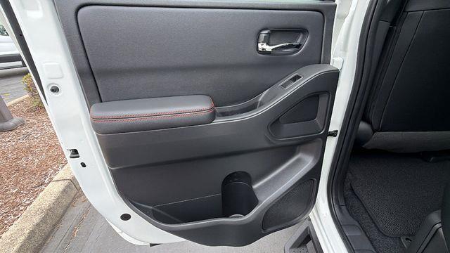 2025 Nissan Frontier S