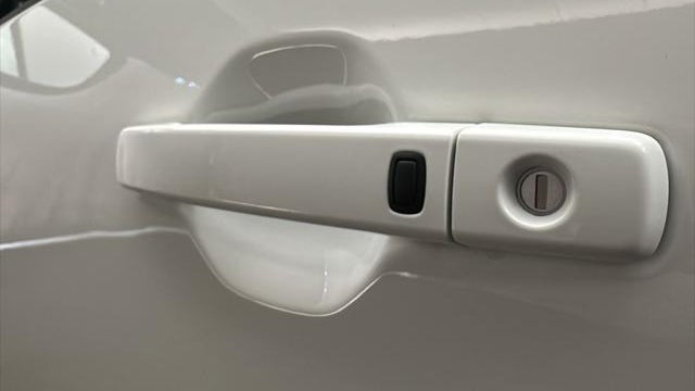 2025 Nissan Frontier S