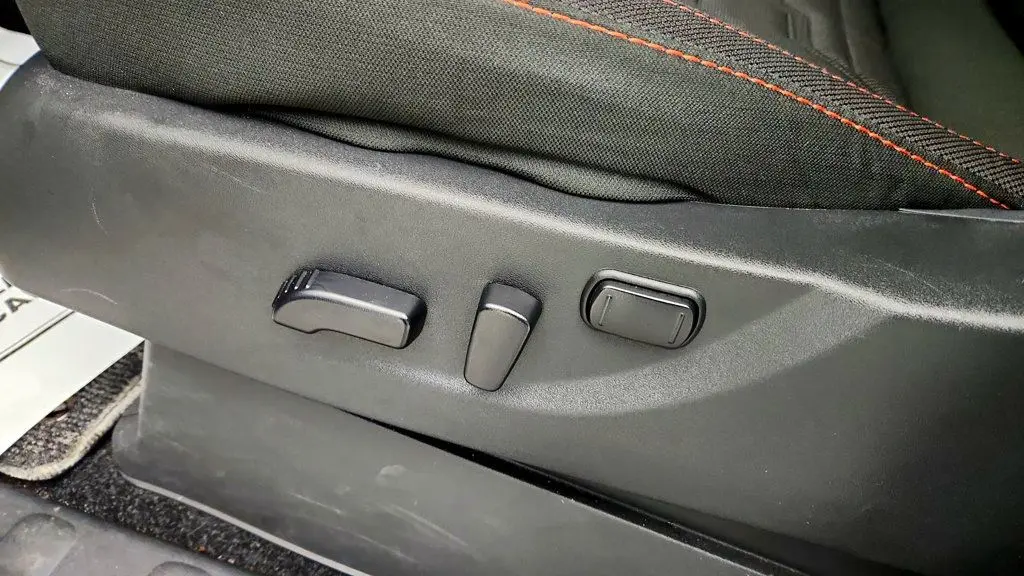 2026 Nissan Frontier - $32,995