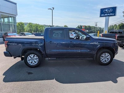 2022 Nissan Frontier 4X4 SV 4DR Crew Cab 5 FT. SB