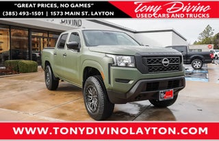 2022 Nissan Frontier with Gun Metallic Exterior