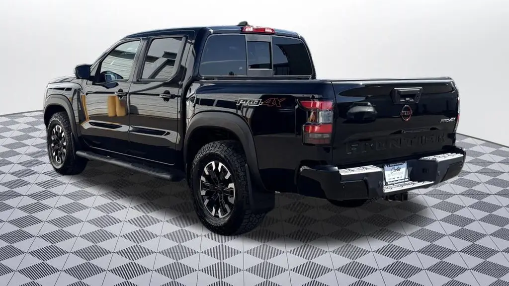 2022 Nissan Frontier PRO-4X