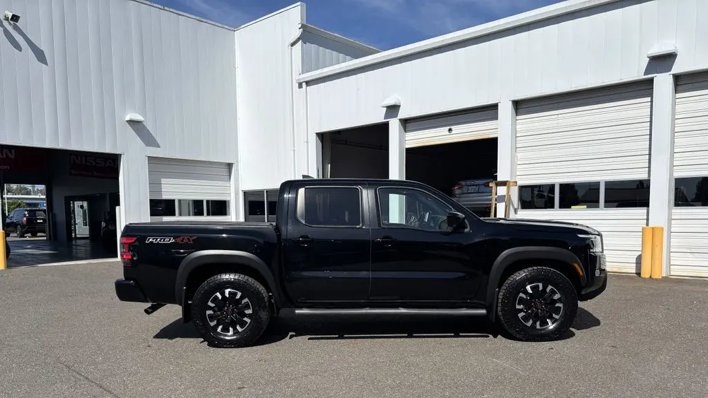 2022 Nissan Frontier PRO-4X
