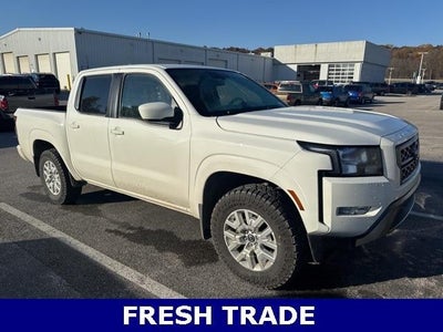 2022 Nissan Frontier 4X4 SV 4DR Crew Cab 5 FT. SB