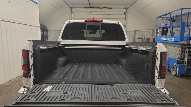 2022 Nissan Frontier S