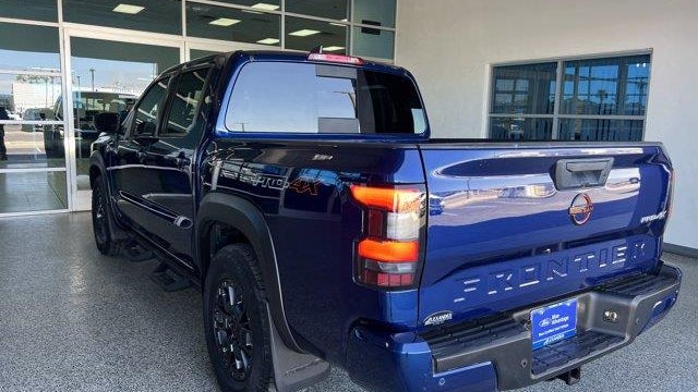 2023 Nissan Frontier S