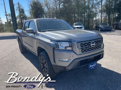2023 Nissan Frontier 4X4 S 4DR Crew Cab 5 FT. SB