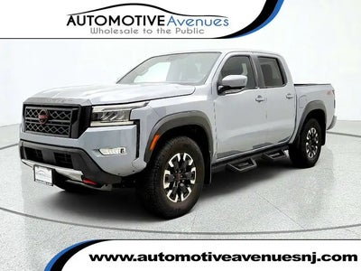 2023 Nissan Frontier 4X4 PRO-4X 4DR Crew Cab 5 FT. SB