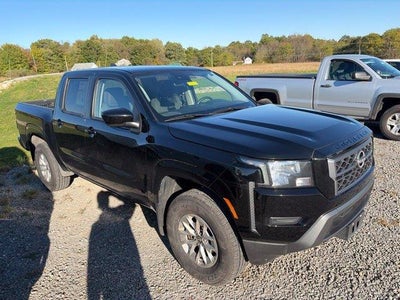 2024 Nissan Frontier 4X4 SV 4DR Crew Cab 5 FT. SB