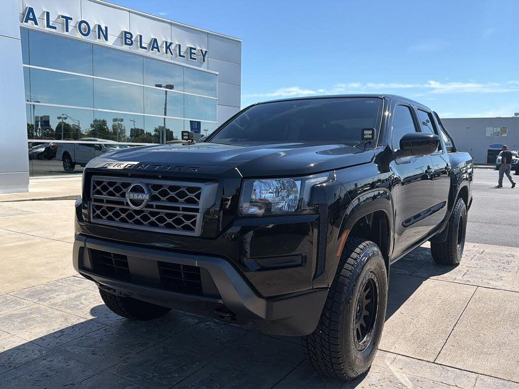 2024 Nissan Frontier