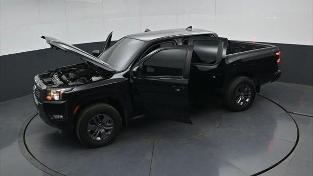 2025 Nissan Frontier S