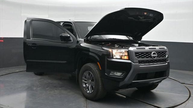 2025 Nissan Frontier S