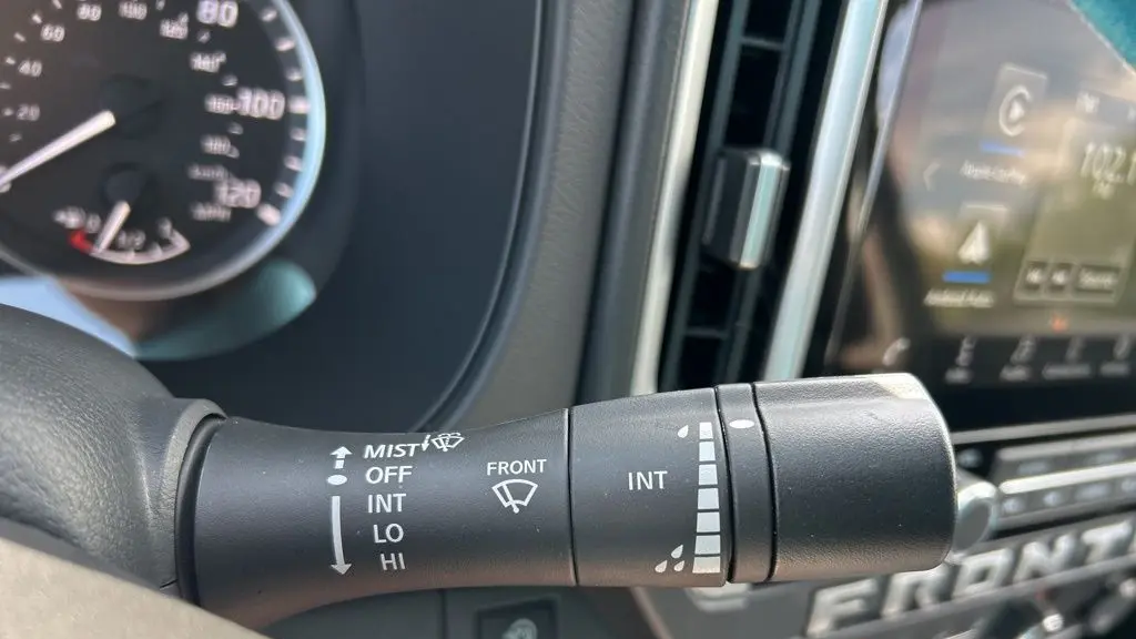2025 Nissan Frontier S