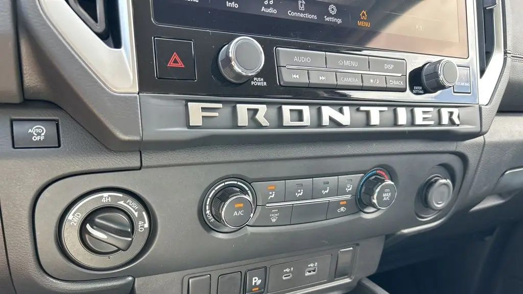 2025 Nissan Frontier S