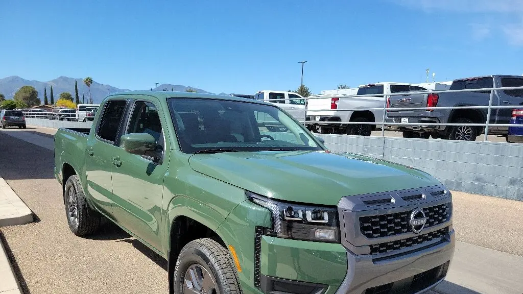 2026 Nissan Frontier S