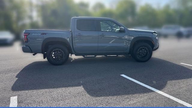 2023 Nissan Frontier S