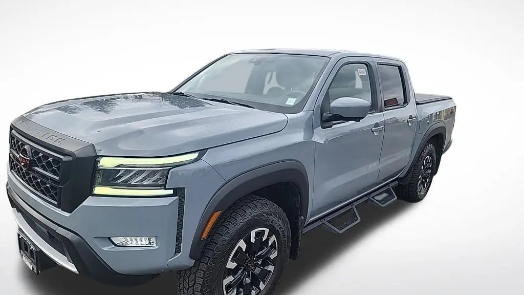 2023 Nissan Frontier S