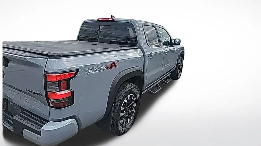 2023 Nissan Frontier S