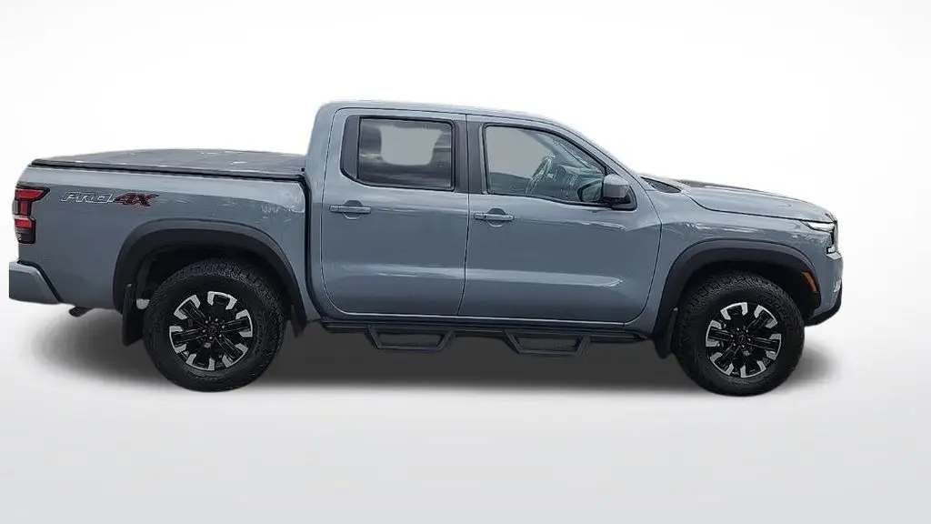2023 Nissan Frontier S
