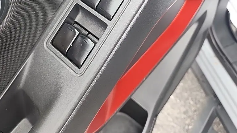 2023 Nissan Frontier S