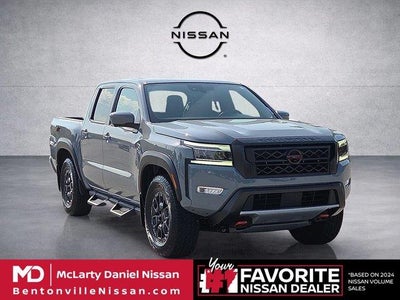 2023 Nissan Frontier 4X4 PRO-4X 4DR Crew Cab 5 FT. SB