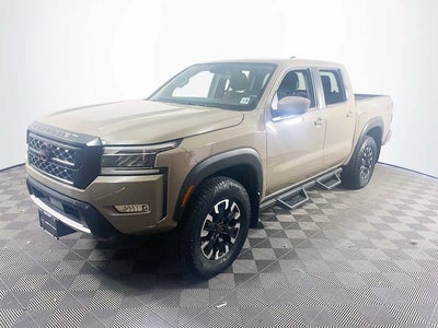 Photo of a 2024 Nissan Frontier 4X4 SL 4DR Crew Cab 5 FT. SB for sale