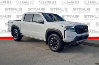 2024 Nissan Frontier with Glacier White Exterior