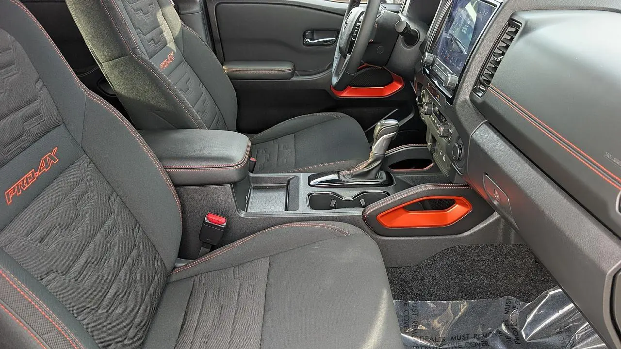 2024 Nissan Frontier S