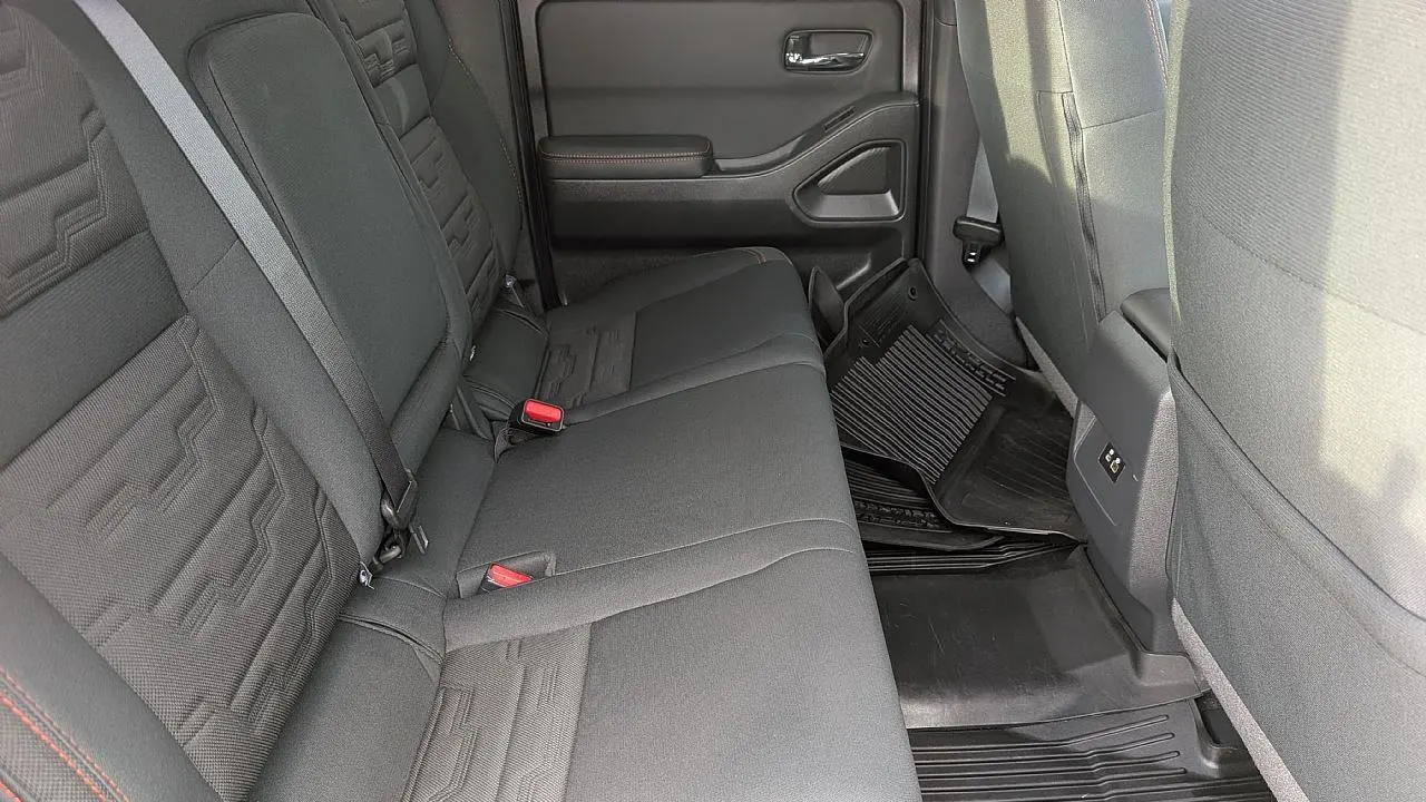 2024 Nissan Frontier S