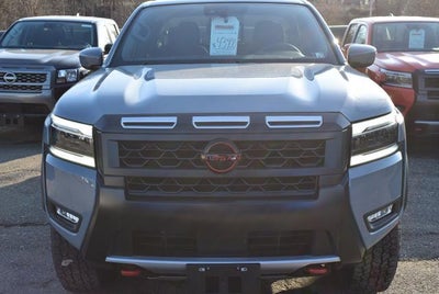 2025 Nissan Frontier 4X4 PRO-4X 4DR Crew Cab 5 FT. SB