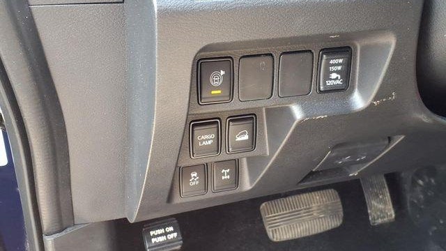 2023 Nissan Frontier S