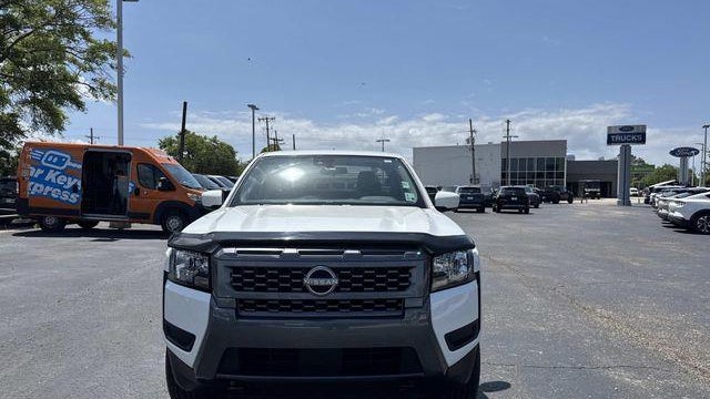 2025 Nissan Frontier S