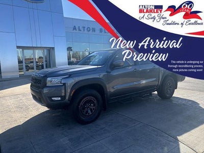 Photo of a 2025 Nissan Frontier 4X4 PRO-4X 4DR Crew Cab 5 FT. SB for sale