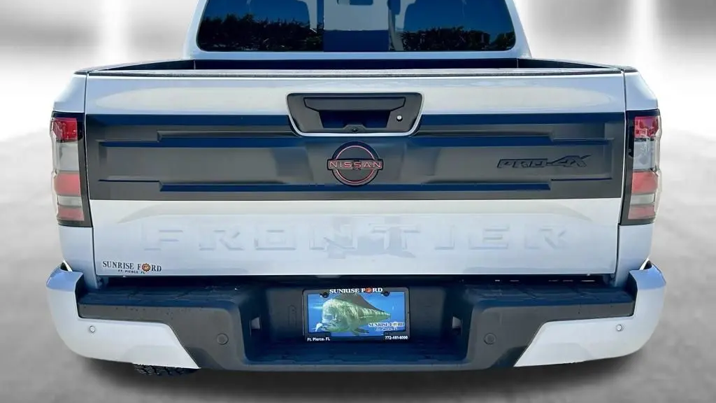 2026 Nissan Frontier S