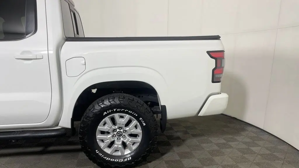 2022 Nissan Frontier S