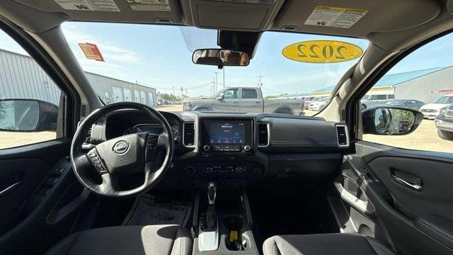 2022 Nissan Frontier S