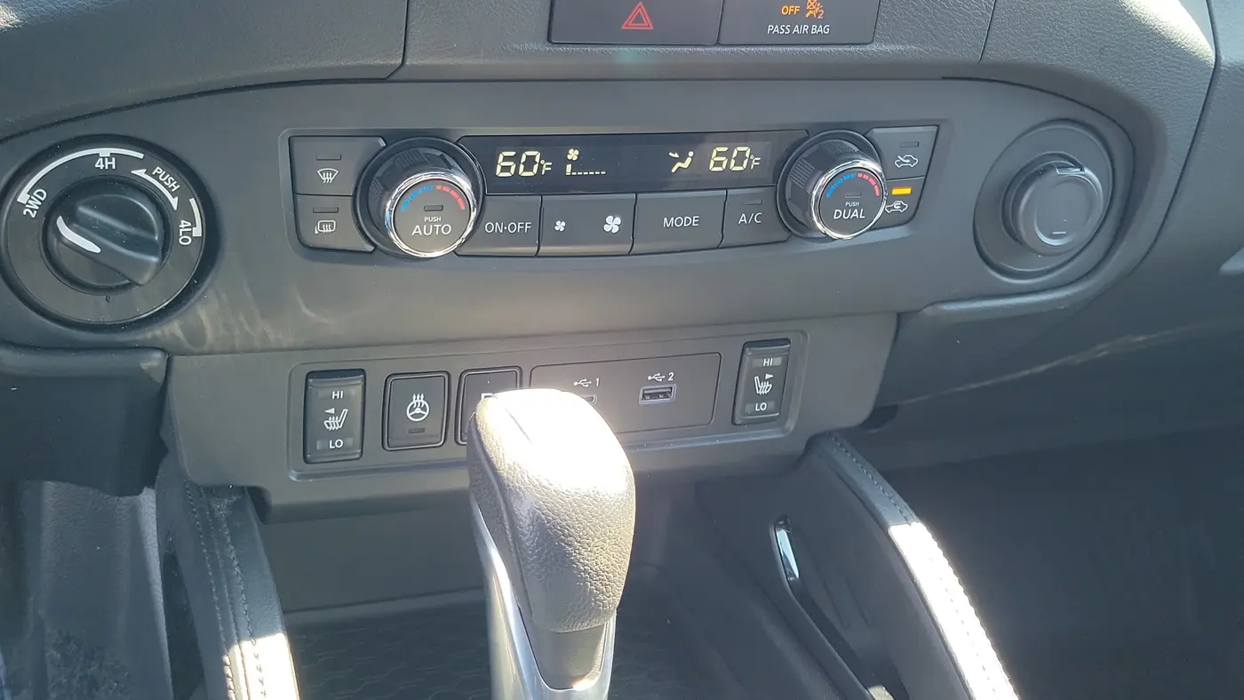 2022 Nissan Frontier S
